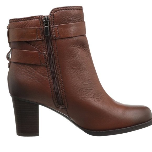 🎁 Clarks Women's Jolissa Topaz Boot - Picture 2 of 5